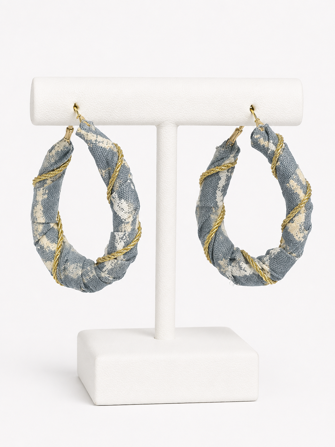 Luxurious twist hoops