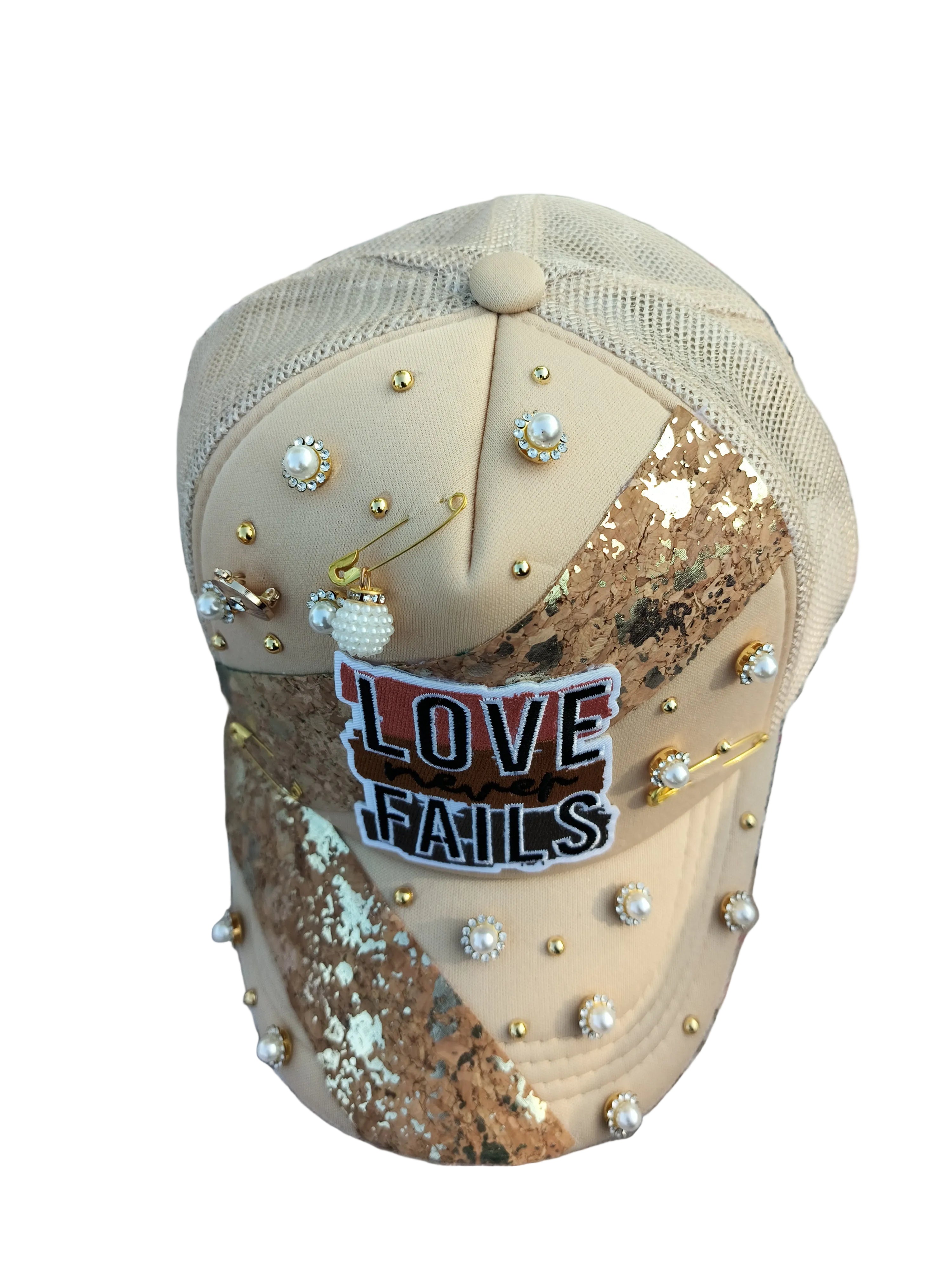 Love never fails Trucker Hat